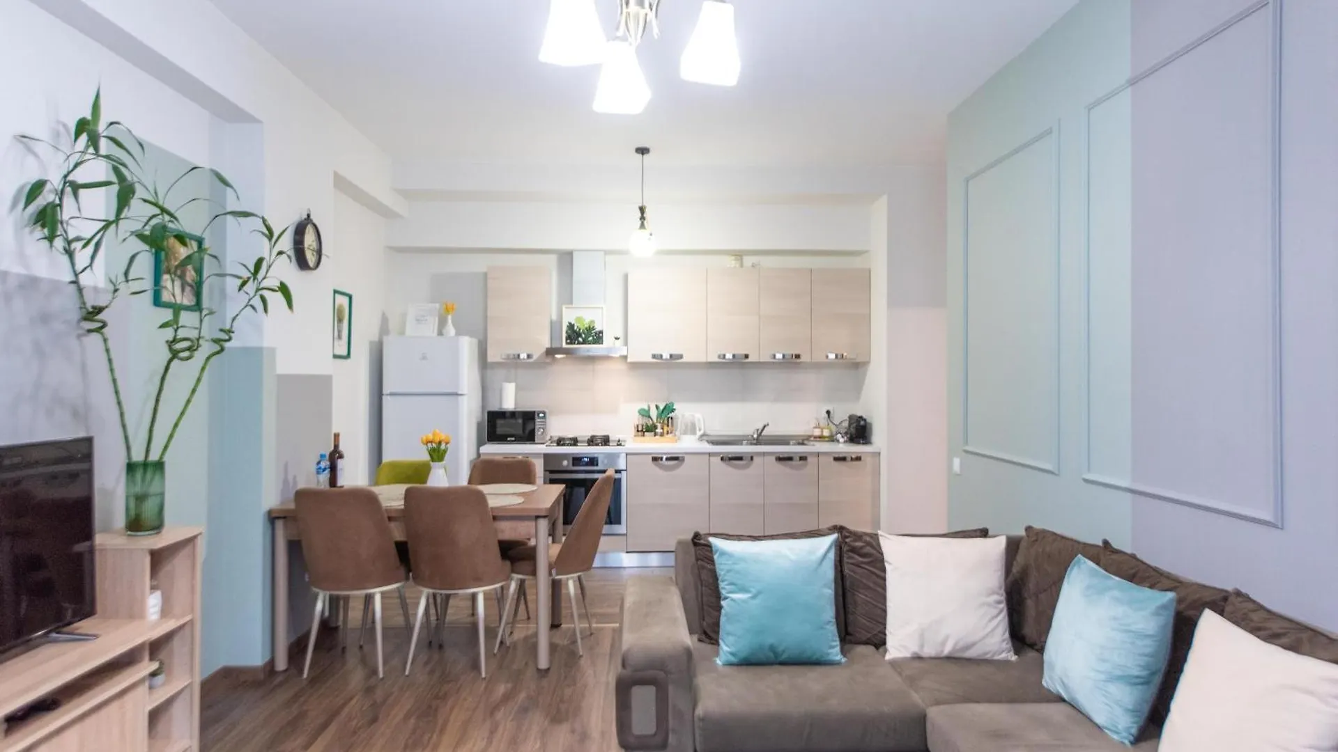 Gg Home - New, Cozy 2 Bedroom Apartment On 16Th Floor Τυφλίδα Γεωργία